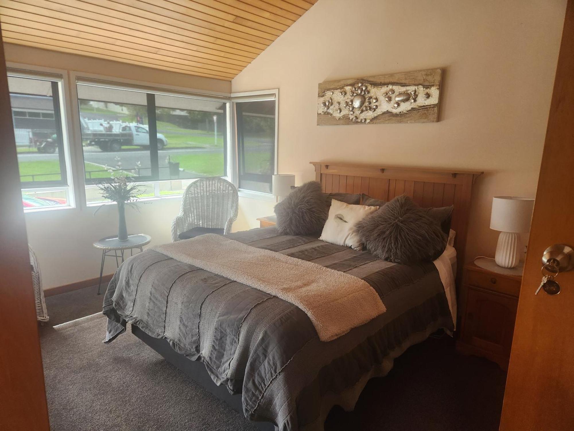 The Nunnery Hotel Te Aroha Exterior foto