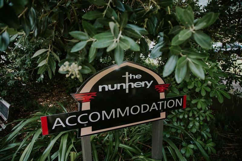 The Nunnery Hotel Te Aroha Exterior foto